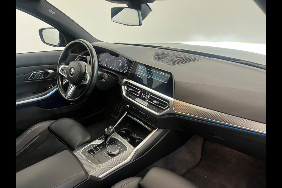 BMW 3 Serie Touring 330e High Executive M-Sport Surround View Camera Adaptieve Cruise Control M Sportremsysteem Parkeersensoren Stuur + stoel verwarming Navigatie Led Keyless Apple Carplay/ Android Auto