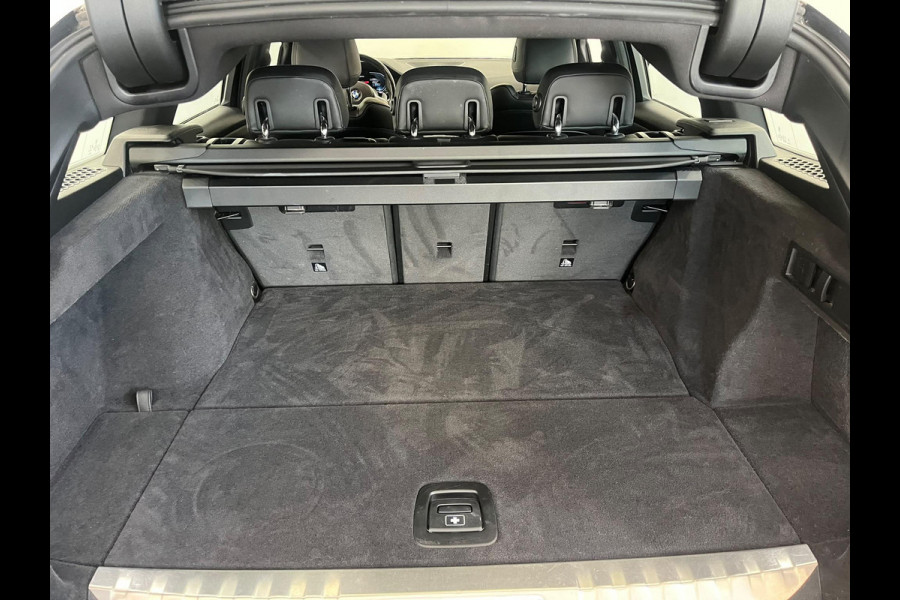BMW 3 Serie Touring 330e High Executive M-Sport Surround View Camera Adaptieve Cruise Control M Sportremsysteem Parkeersensoren Stuur + stoel verwarming Navigatie Led Keyless Apple Carplay/ Android Auto