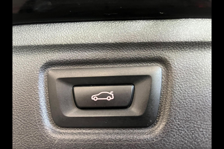 BMW 3 Serie Touring 330e High Executive M-Sport Surround View Camera Adaptieve Cruise Control M Sportremsysteem Parkeersensoren Stuur + stoel verwarming Navigatie Led Keyless Apple Carplay/ Android Auto