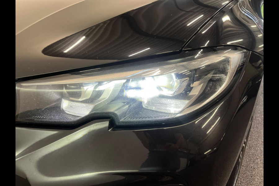 BMW 3 Serie Touring 330e High Executive M-Sport Surround View Camera Adaptieve Cruise Control M Sportremsysteem Parkeersensoren Stuur + stoel verwarming Navigatie Led Keyless Apple Carplay/ Android Auto
