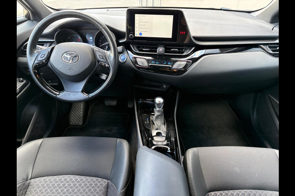Toyota C-HR 2.0i 184PK Hybrid Dynamic Trekhaak/Navigatie/Camera/Adapt.-cruise/Stoel-stuurverwarming