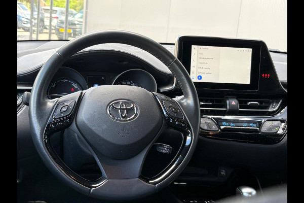 Toyota C-HR 2.0i 184PK Hybrid Dynamic Trekhaak/Navigatie/Camera/Adapt.-cruise/Stoel-stuurverwarming