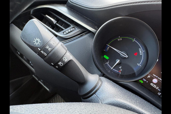 Toyota C-HR 2.0i 184PK Hybrid Dynamic Trekhaak/Navigatie/Camera/Adapt.-cruise/Stoel-stuurverwarming