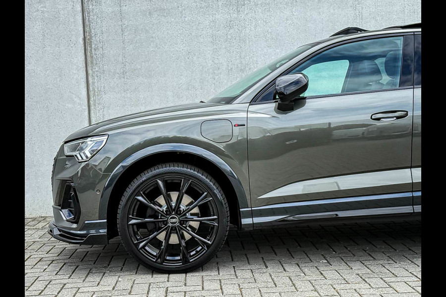 Audi Q3 Sportback 45TFSI e 245pk S-Tronic Competition S Edition S-Line 1éEig Audi Exclusive|Pano|Sonos|Ambiance|Camera|Matrix|RSQ3