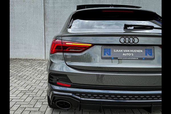 Audi Q3 Sportback 45TFSI e 245pk S-Tronic Competition S Edition S-Line 1éEig Audi Exclusive|Pano|Sonos|Ambiance|Camera|Matrix|RSQ3