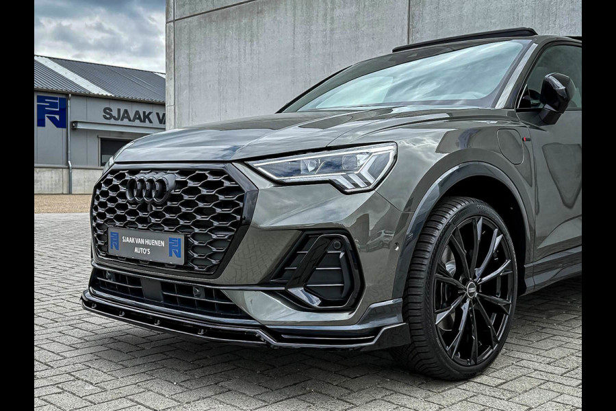 Audi Q3 Sportback 45TFSI e 245pk S-Tronic Competition S Edition S-Line 1éEig Audi Exclusive|Pano|Sonos|Ambiance|Camera|Matrix|RSQ3