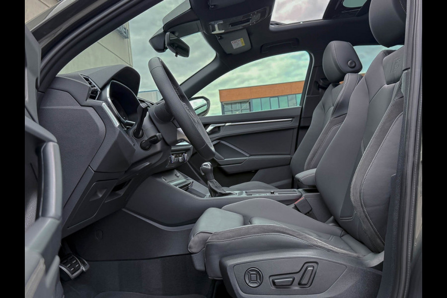 Audi Q3 Sportback 45TFSI e 245pk S-Tronic Competition S Edition S-Line 1éEig Audi Exclusive|Pano|Sonos|Ambiance|Camera|Matrix|RSQ3