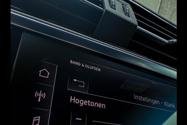 Audi Q3 Sportback 35TFSI 150pk S-Tronic Competition S Edition S-Line Pano|Leder/Alcantara|B&O|Matrix|ACC|Black|Trekh|Ambiance|RSQ3