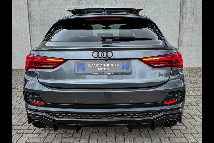 Audi Q3 Sportback 35TFSI 150pk S-Tronic Competition S Edition S-Line Pano|Leder/Alcantara|B&O|Matrix|ACC|Black|Trekh|Ambiance|RSQ3
