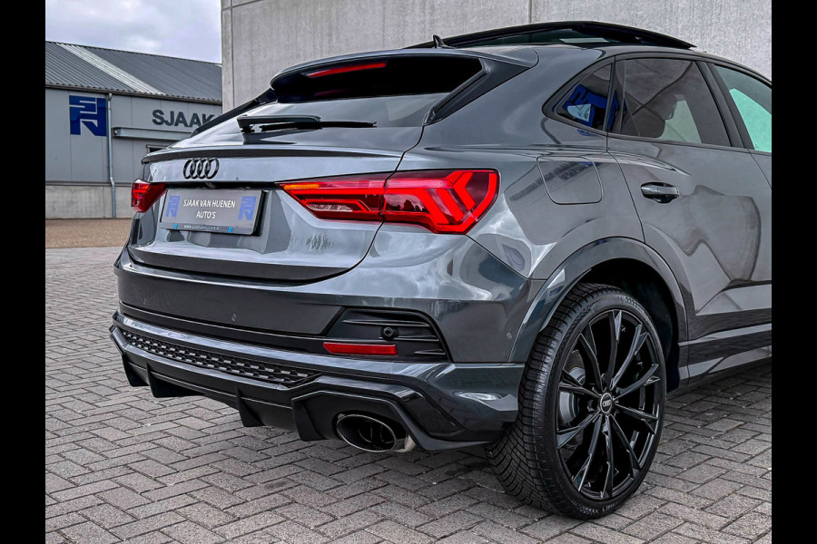 Audi Q3 Sportback 35TFSI 150pk S-Tronic Competition S Edition S-Line Pano|Leder/Alcantara|B&O|Matrix|ACC|Black|Trekh|Ambiance|RSQ3