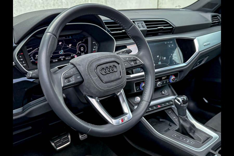Audi Q3 Sportback 35TFSI 150pk S-Tronic Competition S Edition S-Line Pano|Leder/Alcantara|B&O|Matrix|ACC|Black|Trekh|Ambiance|RSQ3