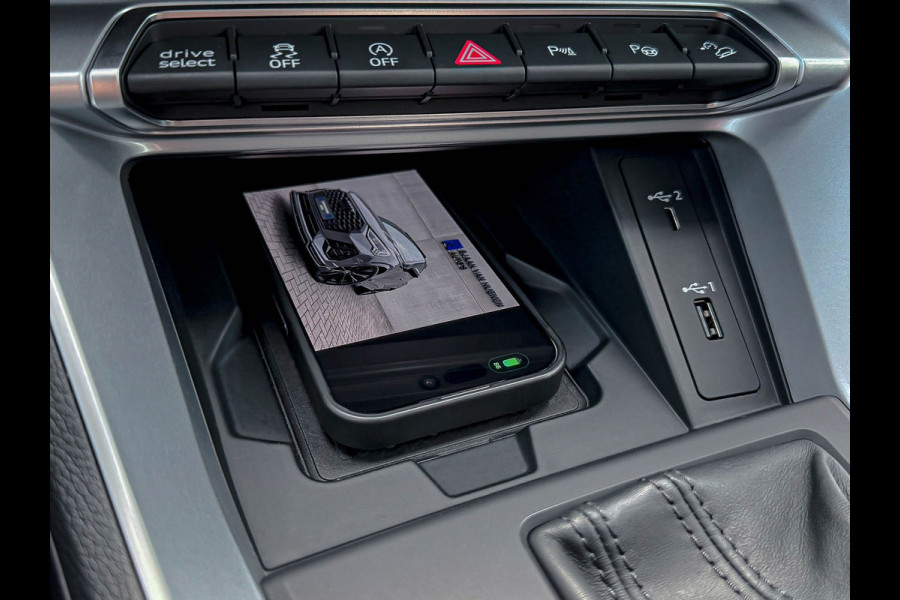 Audi Q3 Sportback 35TFSI 150pk S-Tronic Competition S Edition S-Line Pano|Leder/Alcantara|B&O|Matrix|ACC|Black|Trekh|Ambiance|RSQ3