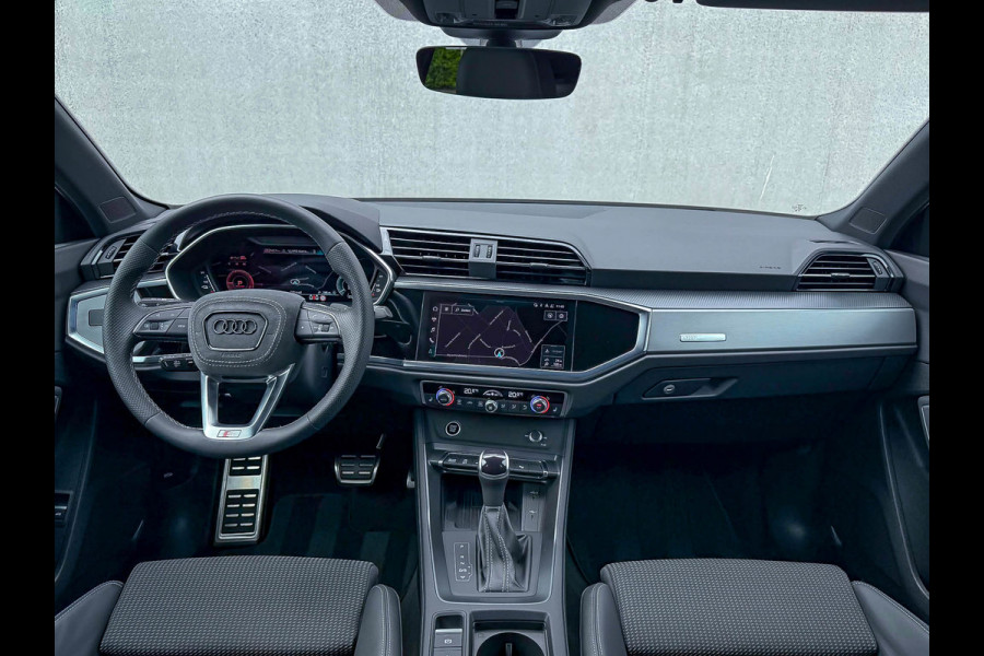 Audi Q3 45TFSI e 245pk S-Tronic Competition S Edition S-Line 1é Eig Audi Exclusive|Pano|Ambiance+|ACC|Black|360°|HD Matrix 3D|RSQ3