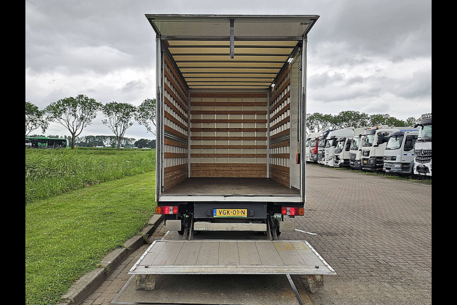 Mercedes-Benz Sprinter 316 2.2 CDI EURO VI-D Bakwagen Laadklep Zijdeur Spoiler Automaat Lat-om-Lat Betimmerd Euro6 Navi 163Pk Dubbellucht NAP