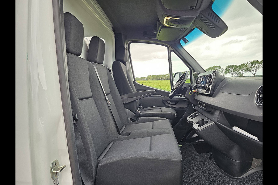 Mercedes-Benz Sprinter 316 2.2 CDI EURO VI-D Bakwagen Laadklep Zijdeur Spoiler Automaat Lat-om-Lat Betimmerd Euro6 Navi 163Pk Dubbellucht NAP