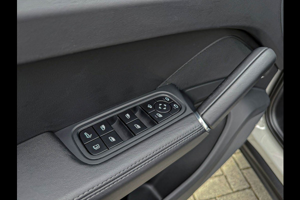 Porsche Cayenne Coupé 3.0 E 462PK V6 SportDesign GTS Krijt/Kreide|Pano|HUD|Luchtv.|4-Wiel besturing|360°|ACC|Kuipstoelen|Bose|22''