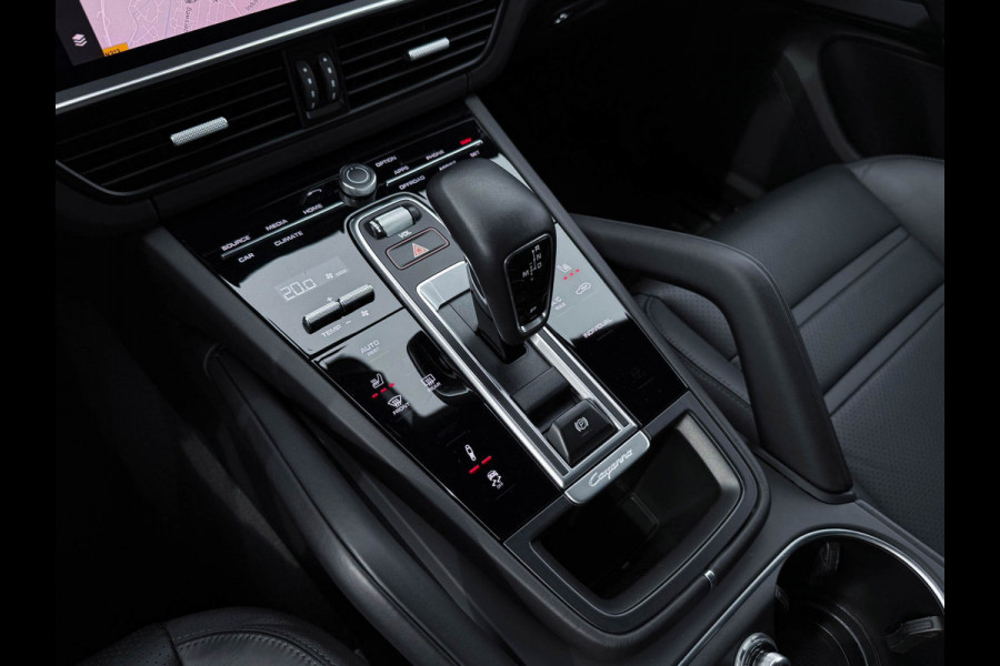 Porsche Cayenne Coupé 3.0 E 462PK V6 SportDesign GTS Krijt/Kreide|Pano|HUD|Luchtv.|4-Wiel besturing|360°|ACC|Kuipstoelen|Bose|22''