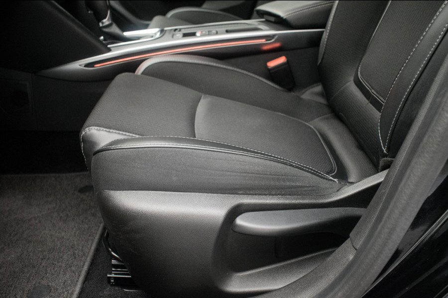 Renault Mégane Estate 1.3 TCe 140PK Techno Automaat NL-auto 1e Eigenaar [ Trekhaak Sfeerlicht Carplay Camera Digital Dashboard ]