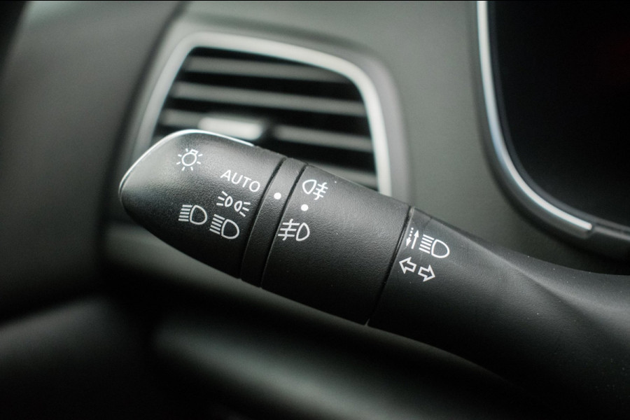 Renault Mégane Estate 1.3 TCe 140PK Techno Automaat NL-auto 1e Eigenaar [ Trekhaak Sfeerlicht Carplay Camera Digital Dashboard ]