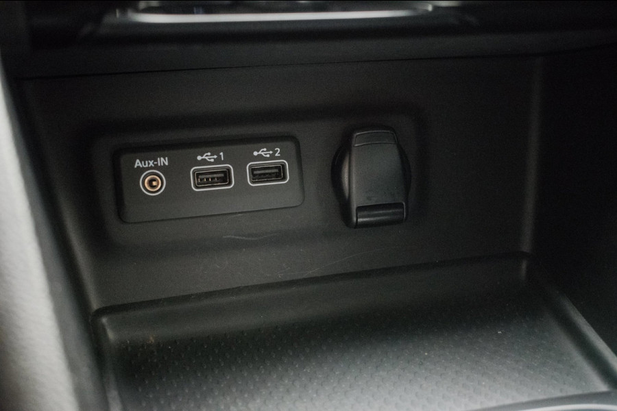 Renault Mégane Estate 1.3 TCe 140PK Techno Automaat NL-auto 1e Eigenaar [ Trekhaak Sfeerlicht Carplay Camera Digital Dashboard ]