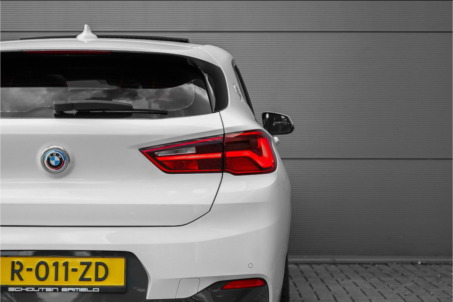 BMW X2 sDrive18i M-Sport Pano Trekhaak Stoelverw 20"