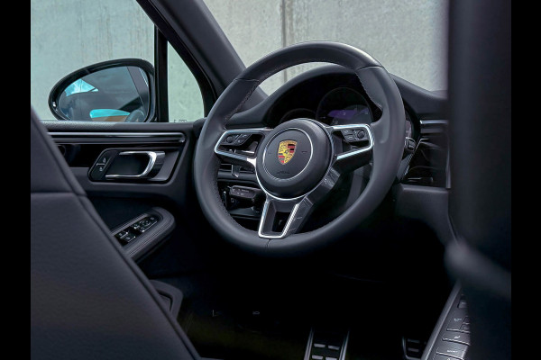 Porsche Macan 3.0 S 354pk V6 PDK SportDesign GTS NIEUW MODEL! Panoramadak|LED|Luchtv.|Leer/Alcantara|Black|SportChrono|BOSE|21Inch