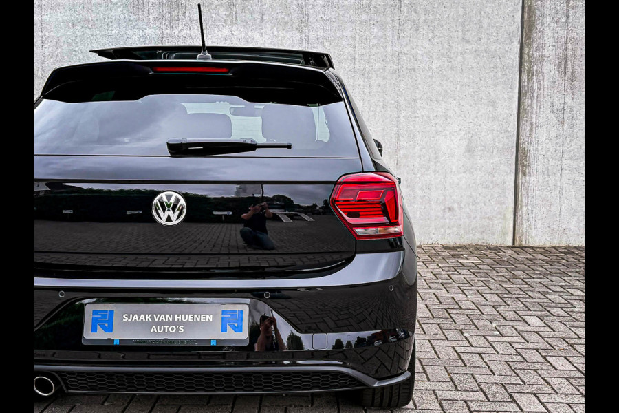 Volkswagen Polo 2.0TSI GTI DSG 200pk 1é Eig|Origineel NL|Panorama dak|LED|Virtual|ACC|GTI Sportstoelen|Keyless|Beats|Carbon|18Inch