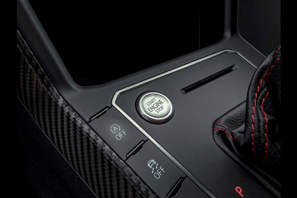 Volkswagen Polo 2.0TSI GTI DSG 200pk 1é Eig|Origineel NL|Panorama dak|LED|Virtual|ACC|GTI Sportstoelen|Keyless|Beats|Carbon|18Inch