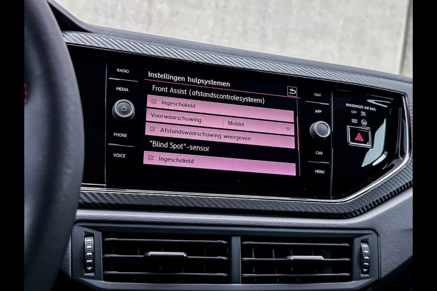 Volkswagen Polo 2.0TSI GTI DSG 200pk 1é Eig|Origineel NL|Panorama dak|LED|Virtual|ACC|GTI Sportstoelen|Keyless|Beats|Carbon|18Inch
