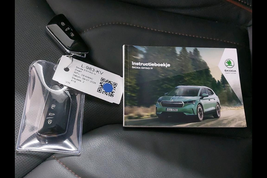 Škoda ENYAQ iV 80 First Edition NL-AUTO  | SOH 90% | TREKHAAK| LEDER