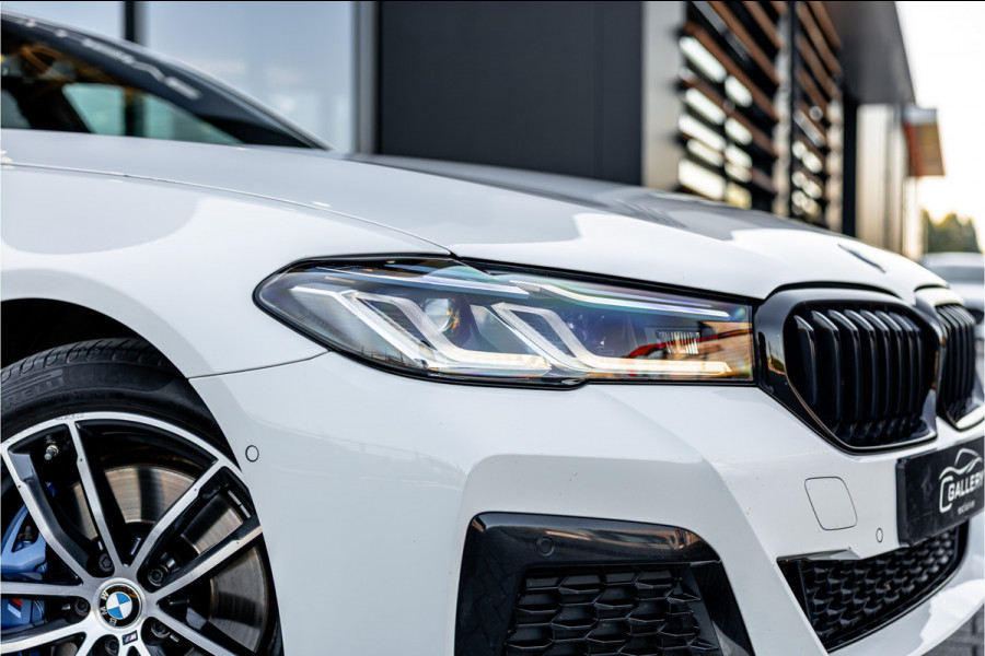 BMW 5 Serie Touring 530i xDrive Business Edition Plus - Origineel NL | M Sport | Panorama | Memory | Stuurverwarming