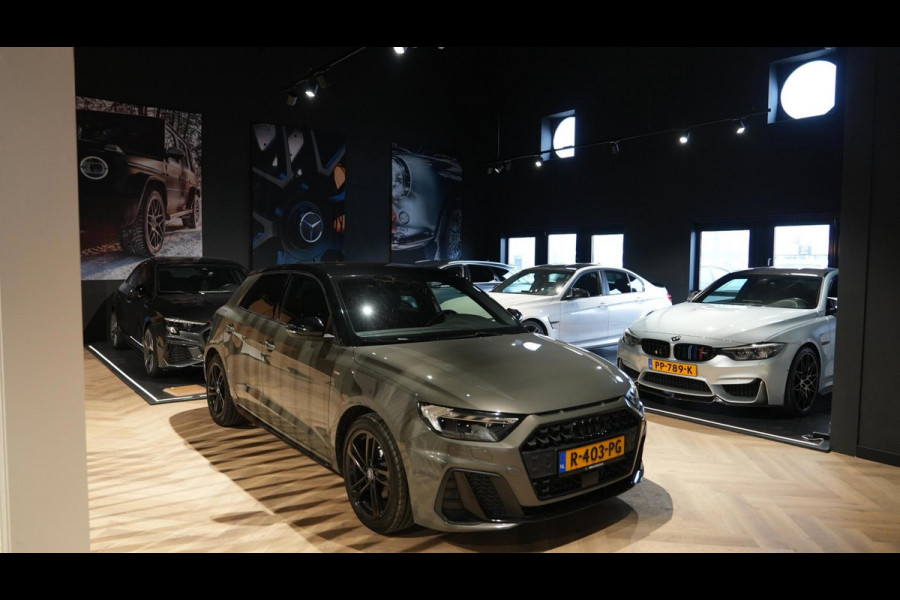 Mercedes-Benz CLA-Klasse 200 AMG |PANO|SFEERVERLICHTING|MEMORY|CAMERA|SFEER!