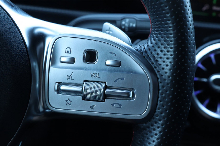 Mercedes-Benz CLA-Klasse 200 AMG |PANO|SFEERVERLICHTING|MEMORY|CAMERA|SFEER!