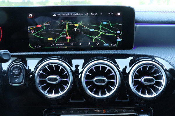 Mercedes-Benz CLA-Klasse 200 AMG |PANO|SFEERVERLICHTING|MEMORY|CAMERA|SFEER!