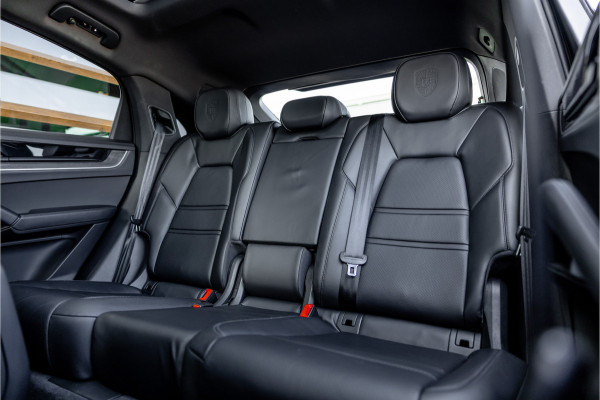 Porsche Cayenne Coupé 3.0 S E-Hybrid - Origineel NL | Panorama | Passenger Display | Achterasbesturing | Stoelkoeling