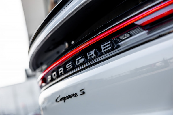 Porsche Cayenne Coupé 3.0 S E-Hybrid - Origineel NL | Panorama | Passenger Display | Achterasbesturing | Stoelkoeling
