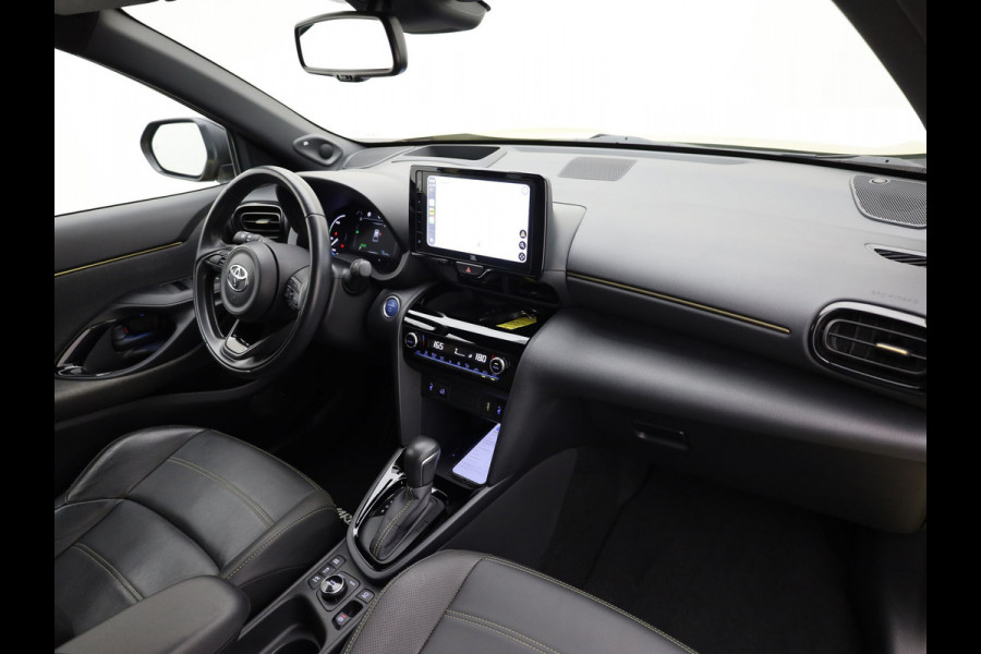 Toyota Yaris Cross 1.5 Hybrid Adventure | Elk. A-klep | JBL | Head Up | All-season Banden | Prijs Rijklaar!!