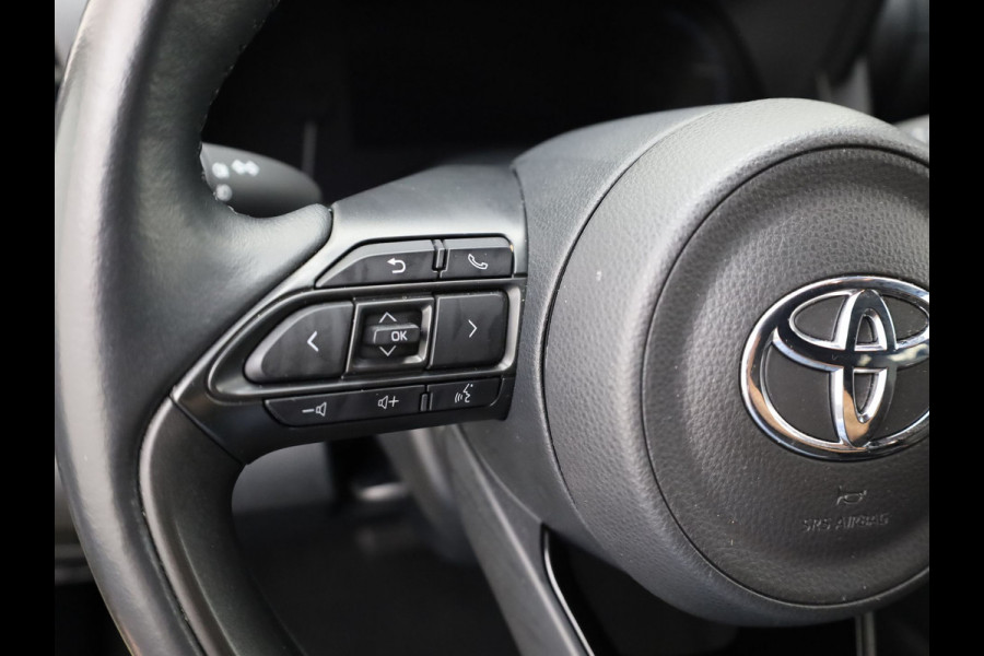 Toyota Yaris Cross 1.5 Hybrid Adventure | Elk. A-klep | JBL | Head Up | All-season Banden | Prijs Rijklaar!!