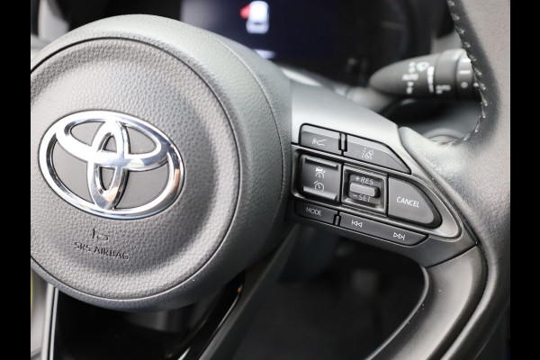 Toyota Yaris Cross 1.5 Hybrid Adventure | Elk. A-klep | JBL | Head Up | All-season Banden | Prijs Rijklaar!!