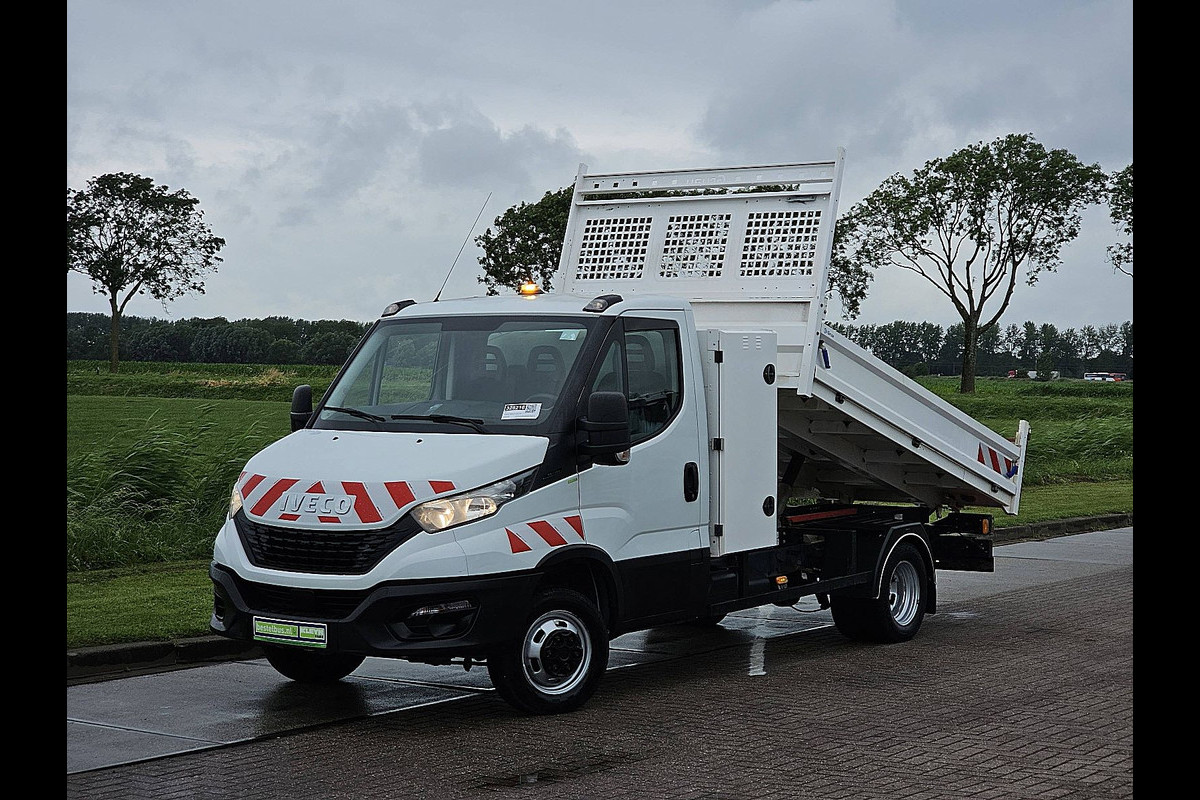 Iveco Daily 35C14V kipper, kist, airco, trekhaak, 162 dkm.