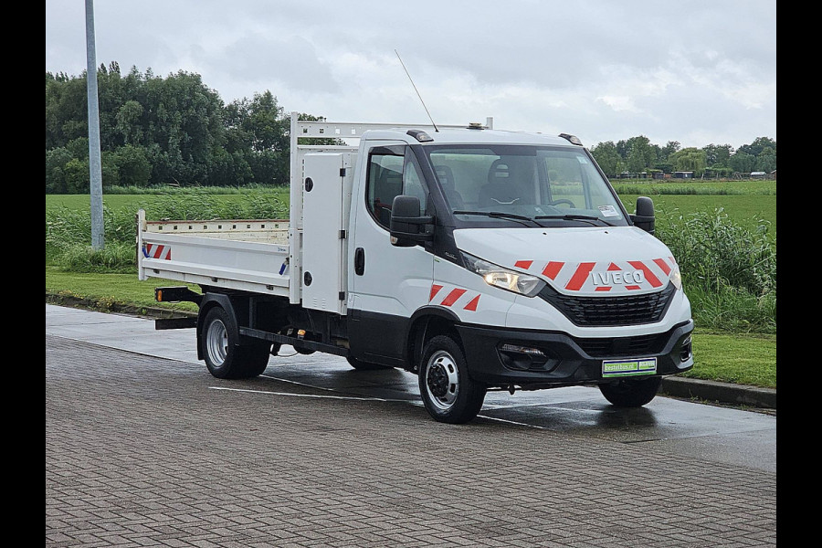 Iveco Daily 35C14V kipper, kist, airco, trekhaak, 162 dkm.