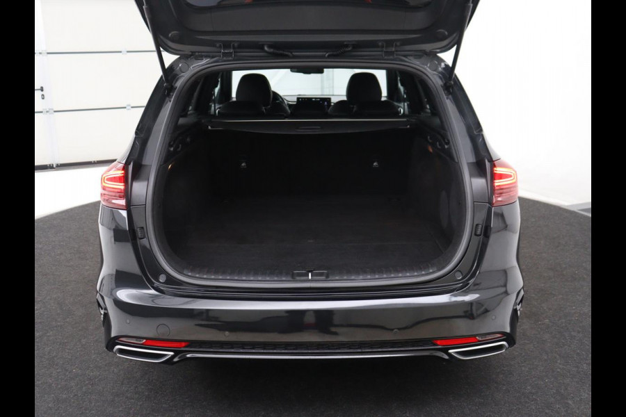Kia Ceed Sportswagon 1.5 T-GDi GT-Line Business Edition | Leder/ alcantara | Stuur/stoel verwarming | Carplay | Camera | Park assist | Climate control | Trekhaak
