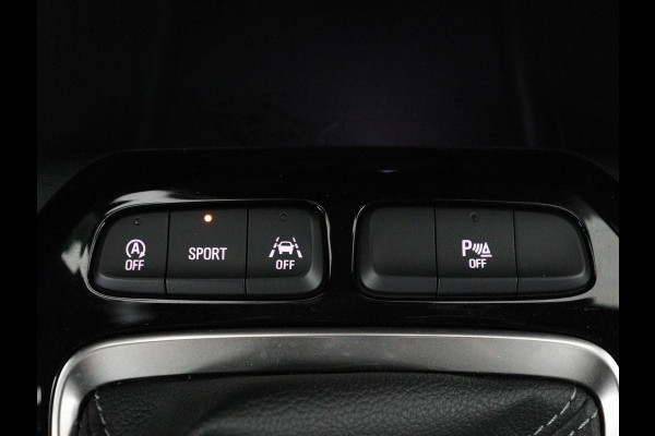Opel Corsa 1.2 GS Line | Half leder | Cruise control | Carplay | Camera | Park assist | Virtueel dashboard | Lichtmetaal 16"