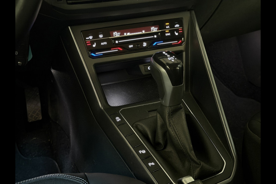 Volkswagen Taigo 1.0 TSI Style|IQ-Light|Stoelverwarming|ACC|Side Ass|Carplay