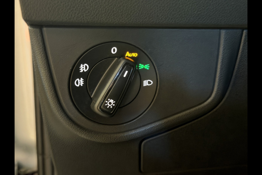 Volkswagen Taigo 1.0 TSI Style|IQ-Light|Stoelverwarming|ACC|Side Ass|Carplay