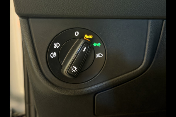 Volkswagen Taigo 1.0 TSI Style|IQ-Light|Stoelverwarming|ACC|Side Ass|Carplay
