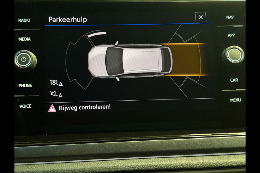 Volkswagen Taigo 1.0 TSI Style|IQ-Light|Stoelverwarming|ACC|Side Ass|Carplay