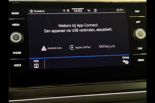 Volkswagen Taigo 1.0 TSI Style|IQ-Light|Stoelverwarming|ACC|Side Ass|Carplay