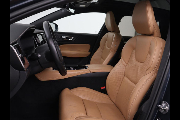 Volvo V60 2.0 T6 Recharge AWD Inscription | SOH 97.5% | Trekhaak | Panoramadak | Leder | Stoelventilatie | Stuur/stoel verwarming | Harman/Kardon | Adaptive cruise | 360 camera | Carplay | Memory |