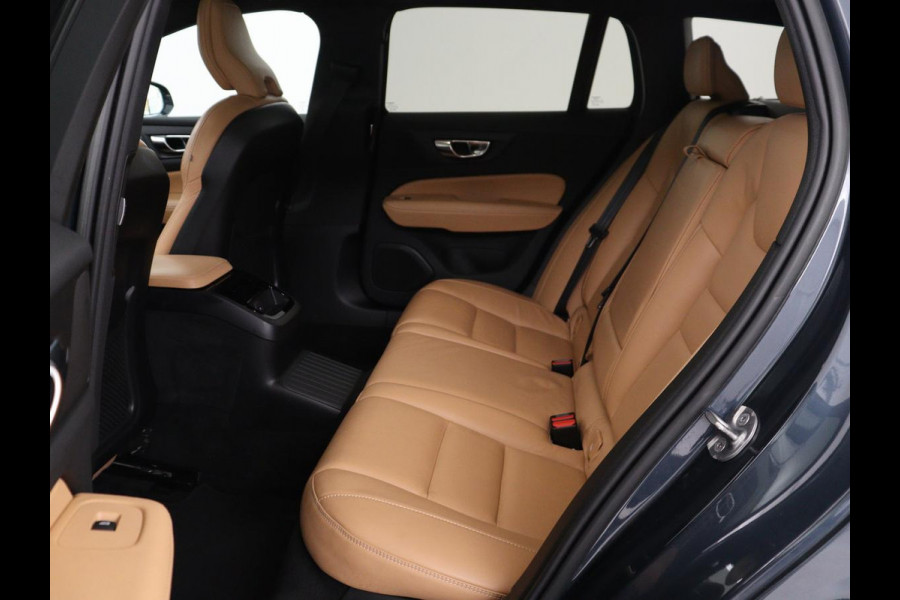Volvo V60 2.0 T6 Recharge AWD Inscription | SOH 97.5% | Trekhaak | Panoramadak | Leder | Stoelventilatie | Stuur/stoel verwarming | Harman/Kardon | Adaptive cruise | 360 camera | Carplay | Memory |